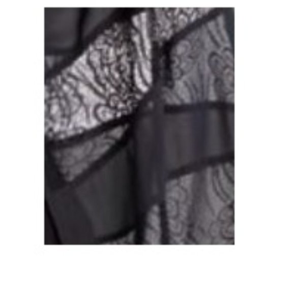 Lace Kimono - Picture 2 of 2